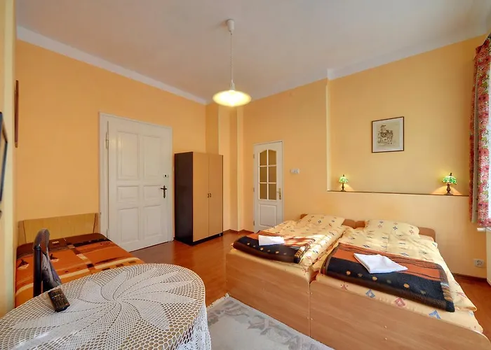 Privatunterkunft Rosa *